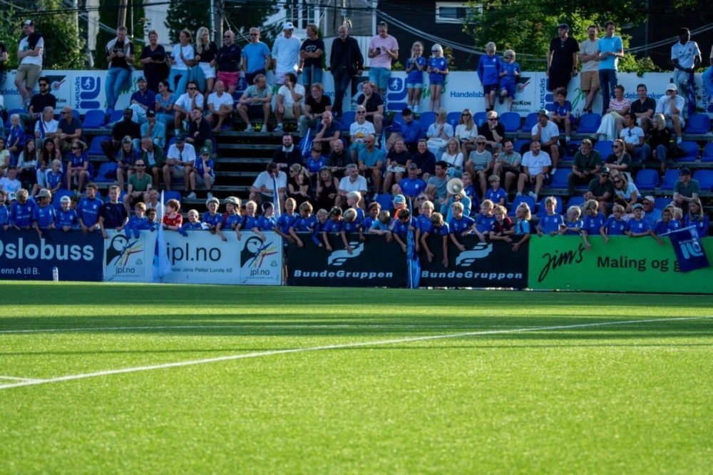 Tribune cupkamp