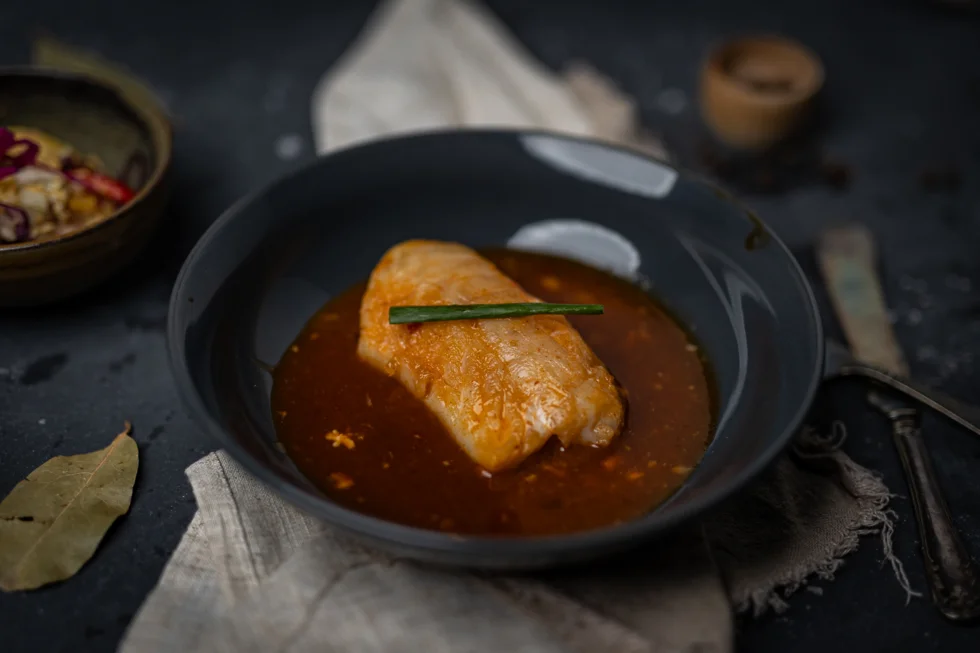 Torsk i lime-ingefærsaus med stekt ris