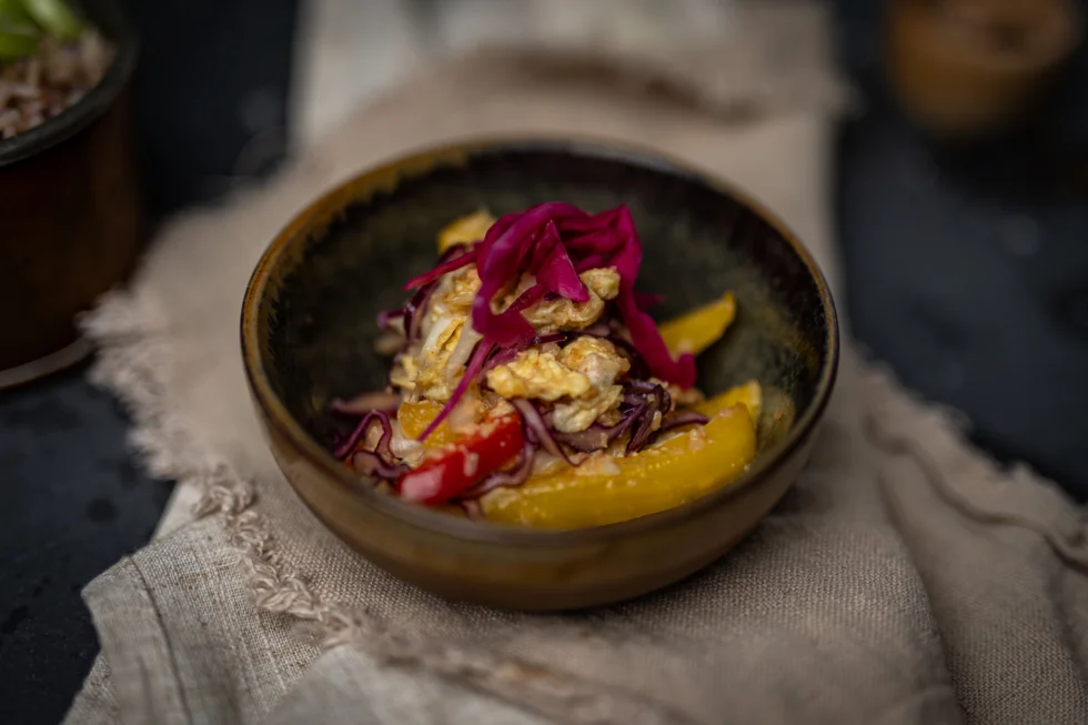 Tillegg, asiatisk sidesalat med peanøtter