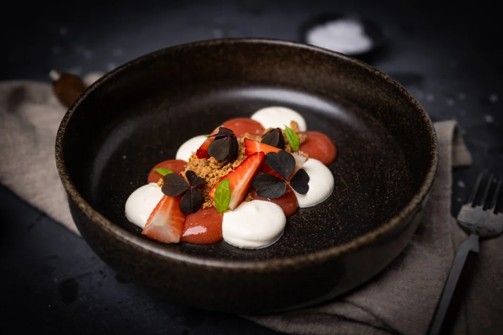 Rabarbra og jordbær