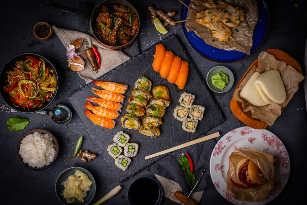 Asiatisk buffet. Min.150 pers.