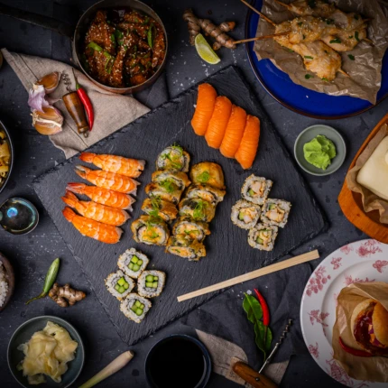 Asiatisk buffet. Min.150 pers.