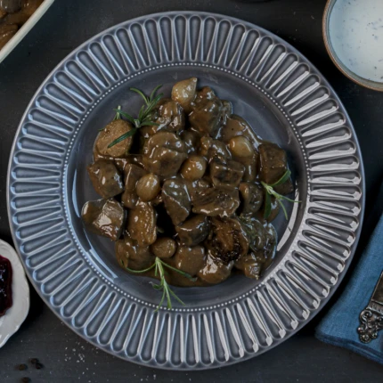 Viltgryte med hjort og bacon